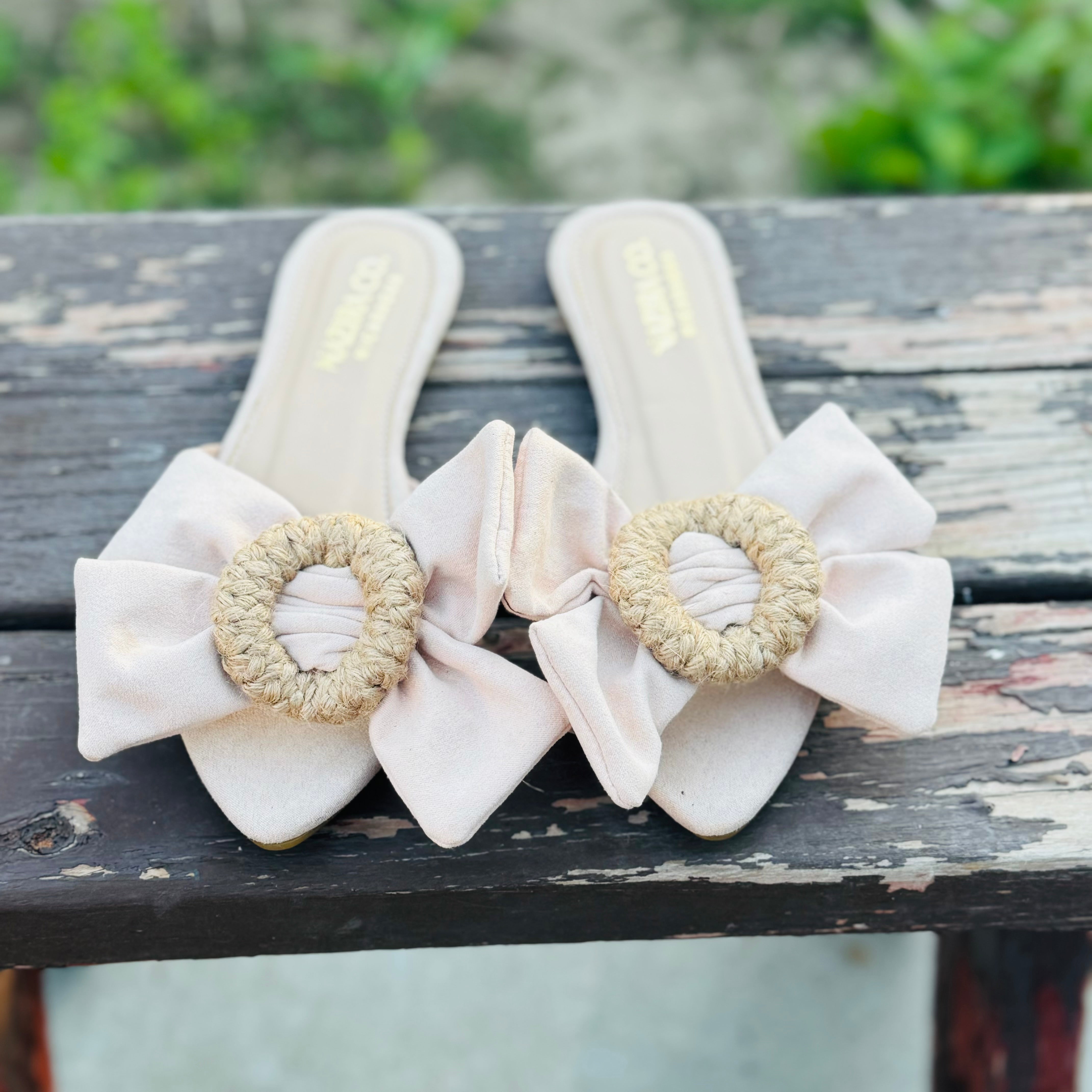 Annie flats sandal